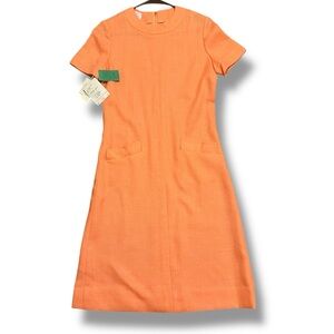 NWT True Vintage Carlye Coral Dress with Pockets